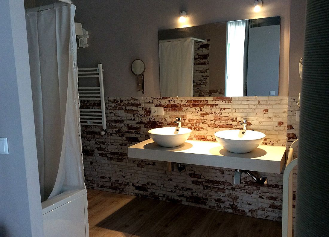 Free toiletries, hair dryer, bidet, towels