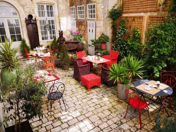 Courtyard