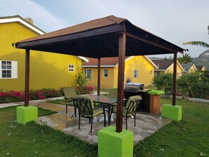 Terrace/patio - Drax Hall Country Club's Sweet Escape (Ocho Rios)