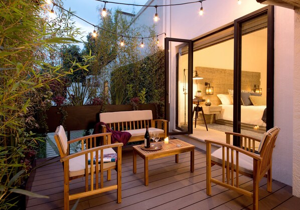 Design Suite, 1 Queen Bed, Non Smoking, Ensuite | Terrace/patio - H21 Hospedaje Boutique (Mexico City)