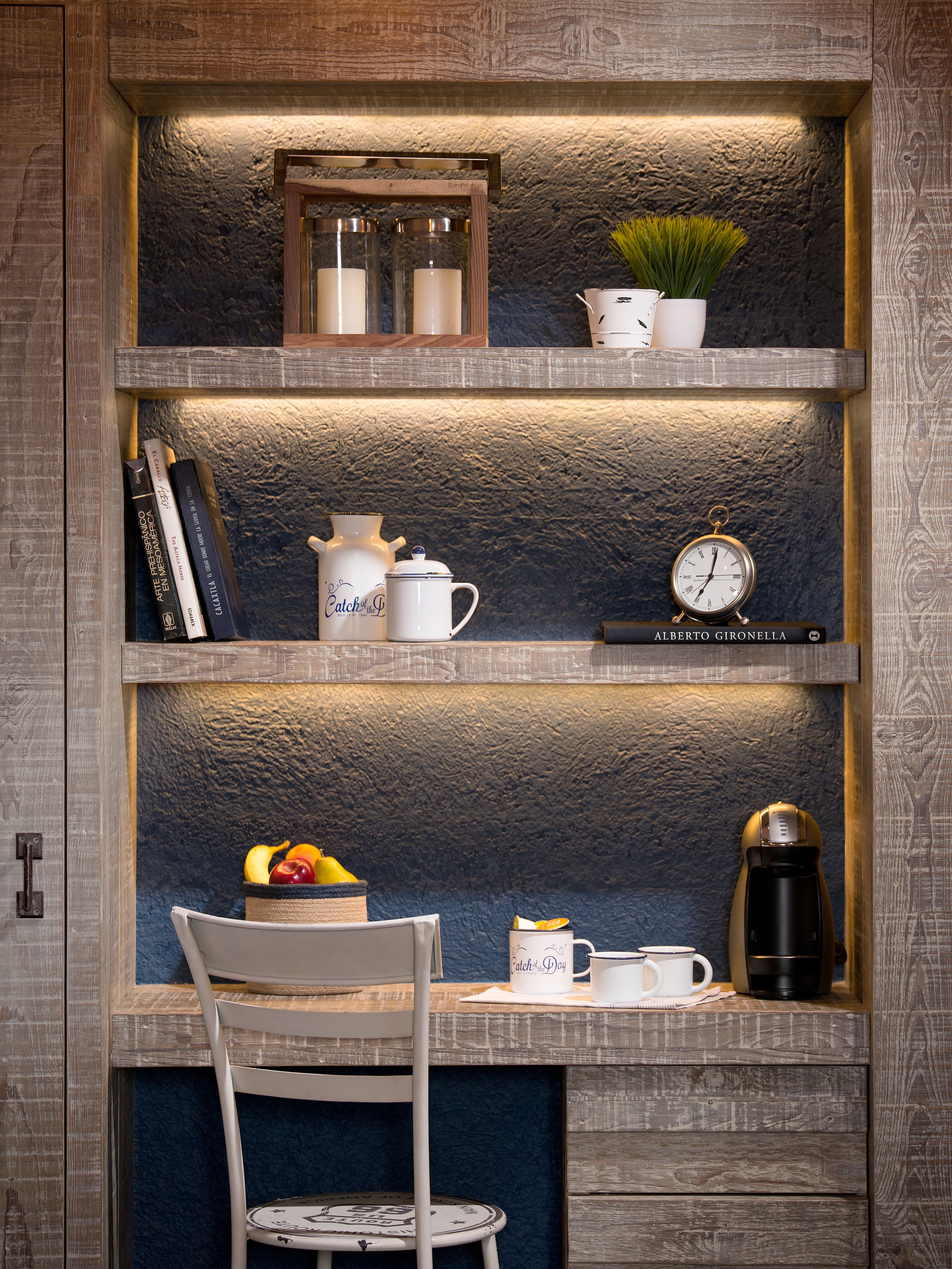 design suite, 1 queen bed, non smoking, ensuite | 1 bedroom, premium bedding, down duvets, in-room safe