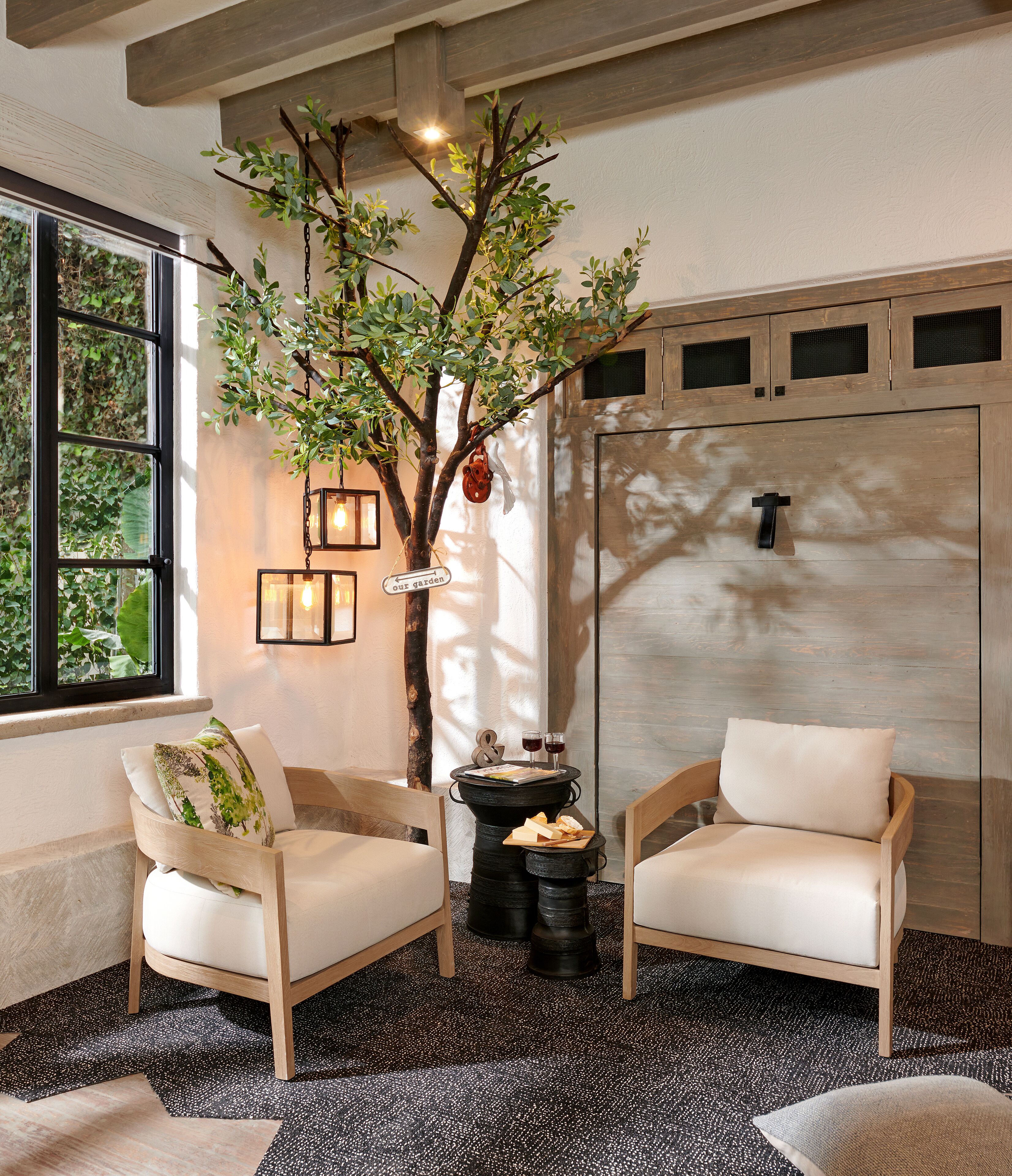 design suite, 1 bedroom, non smoking, ensuite | living area | 65-inch smart tv with digital channels, netflix, streaming services