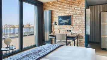 1 Schlafzimmer, hochwertige Bettwaren, individuell dekoriert