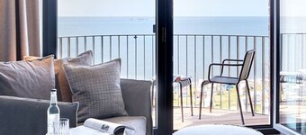 Lighthouse Hotel & SPA