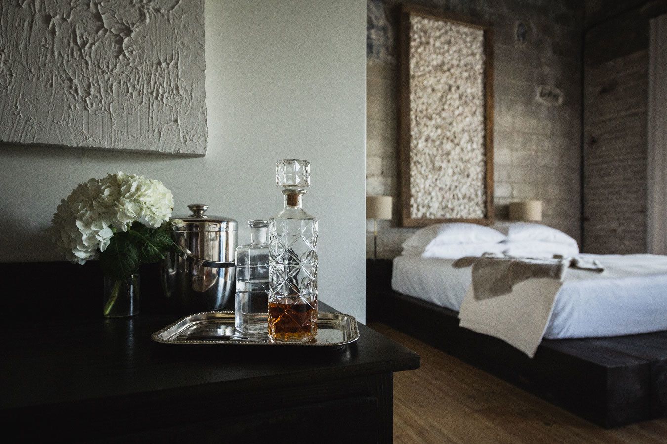 superior suite, 1 king bed, balcony | 1 bedroom, premium bedding, pillow-top beds, minibar