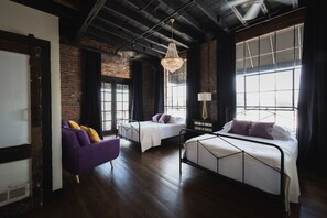 Superior Double Room, 2 Queen Beds | Premium bedding, pillow-top beds, minibar, in-room safe - GunRunner Boutique Hotel (Florence)