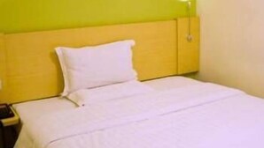 Room - 7 Days Inn (Guangzhou)