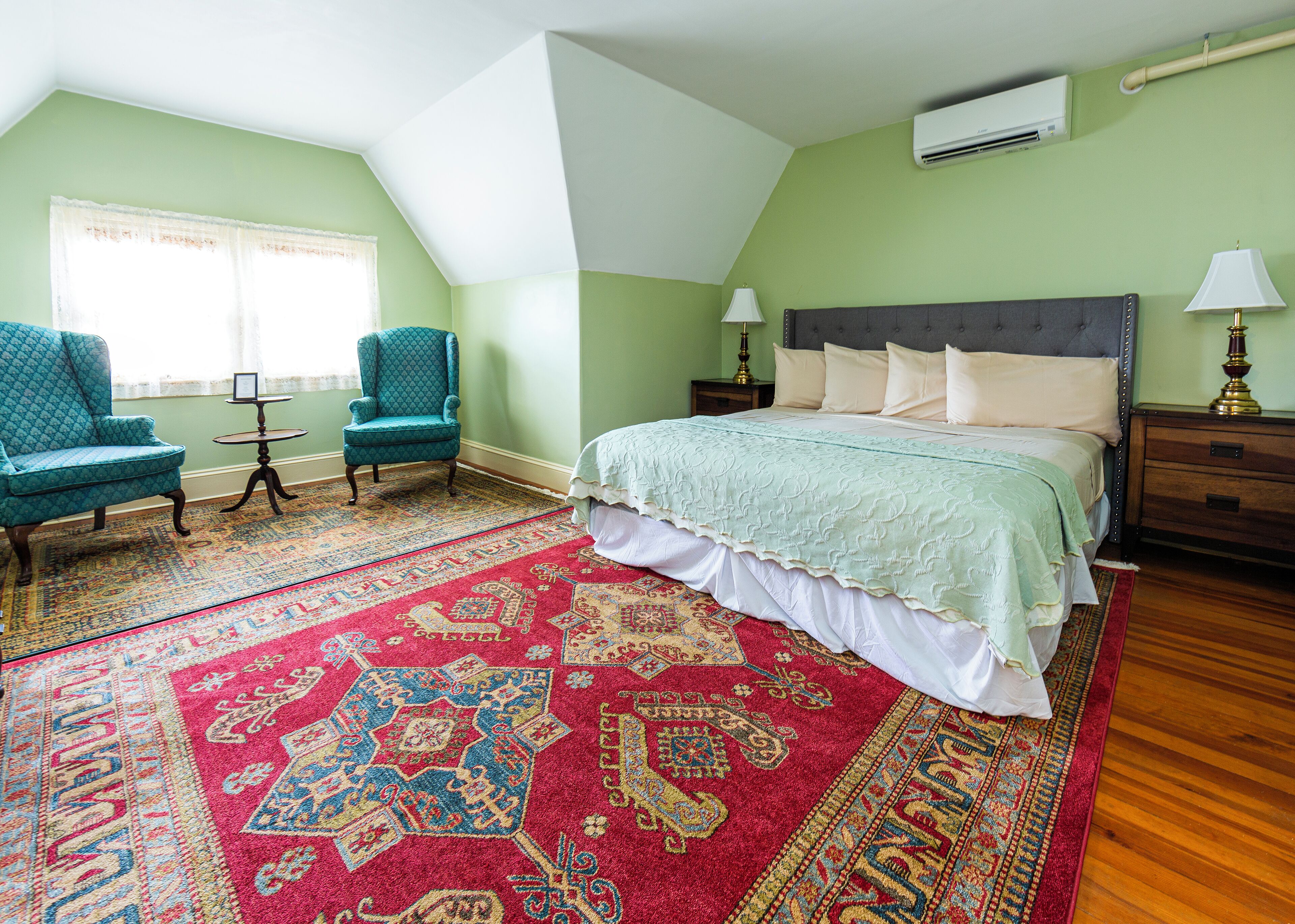 Chambre « Premier », 1 très grand lit, non-fumeurs | Décoration personnalisée, ameublement personnalisé