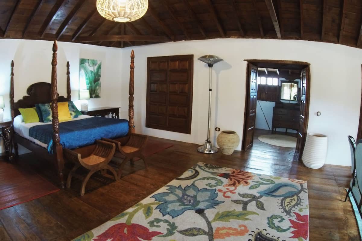 Suite (#6 Antigua) | 1 bedroom, individually decorated, individually furnished