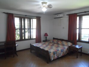 Individually furnished, iron/ironing board, cots/infant beds, free WiFi