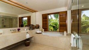 Family Villa, Multiple Bedrooms | Bathroom | Separate bathtub and shower, deep-soaking bathtub, designer toiletries - Villa Gemini by Tripwix (Mezcales)