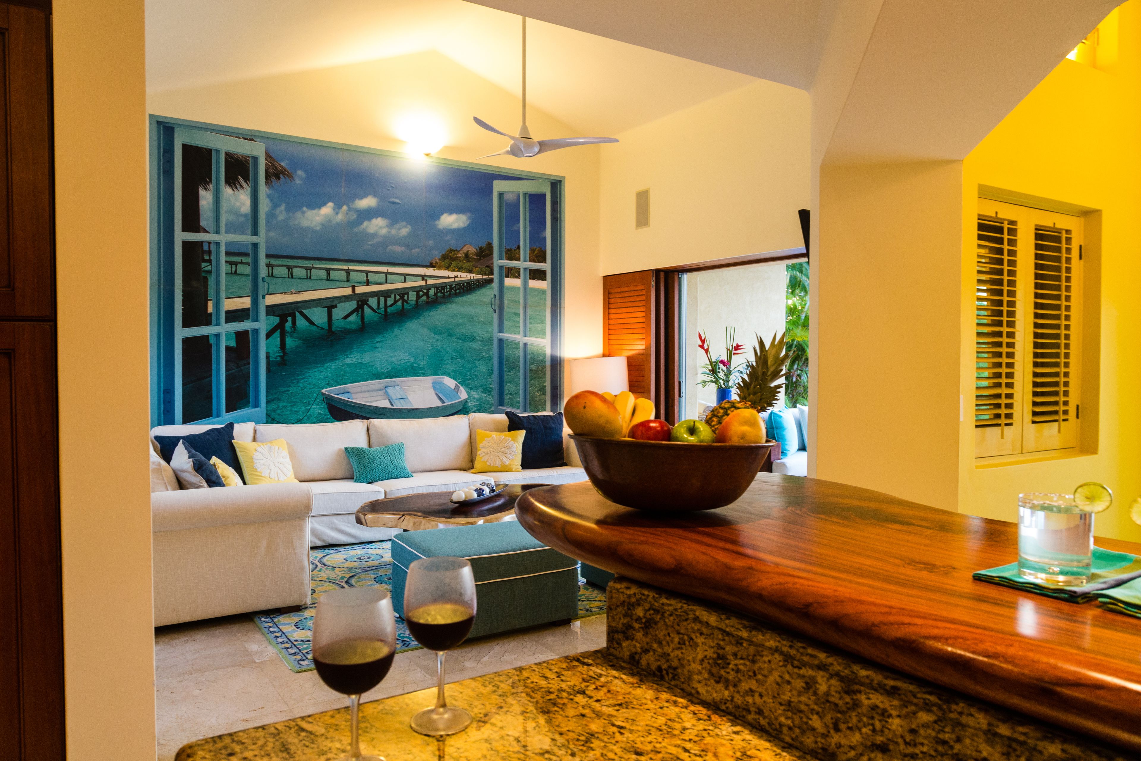 Villa familiar, 6 habitaciones | Cocina privada | Refrigerador con congelador, microondas, horno y parrilla de estufa 