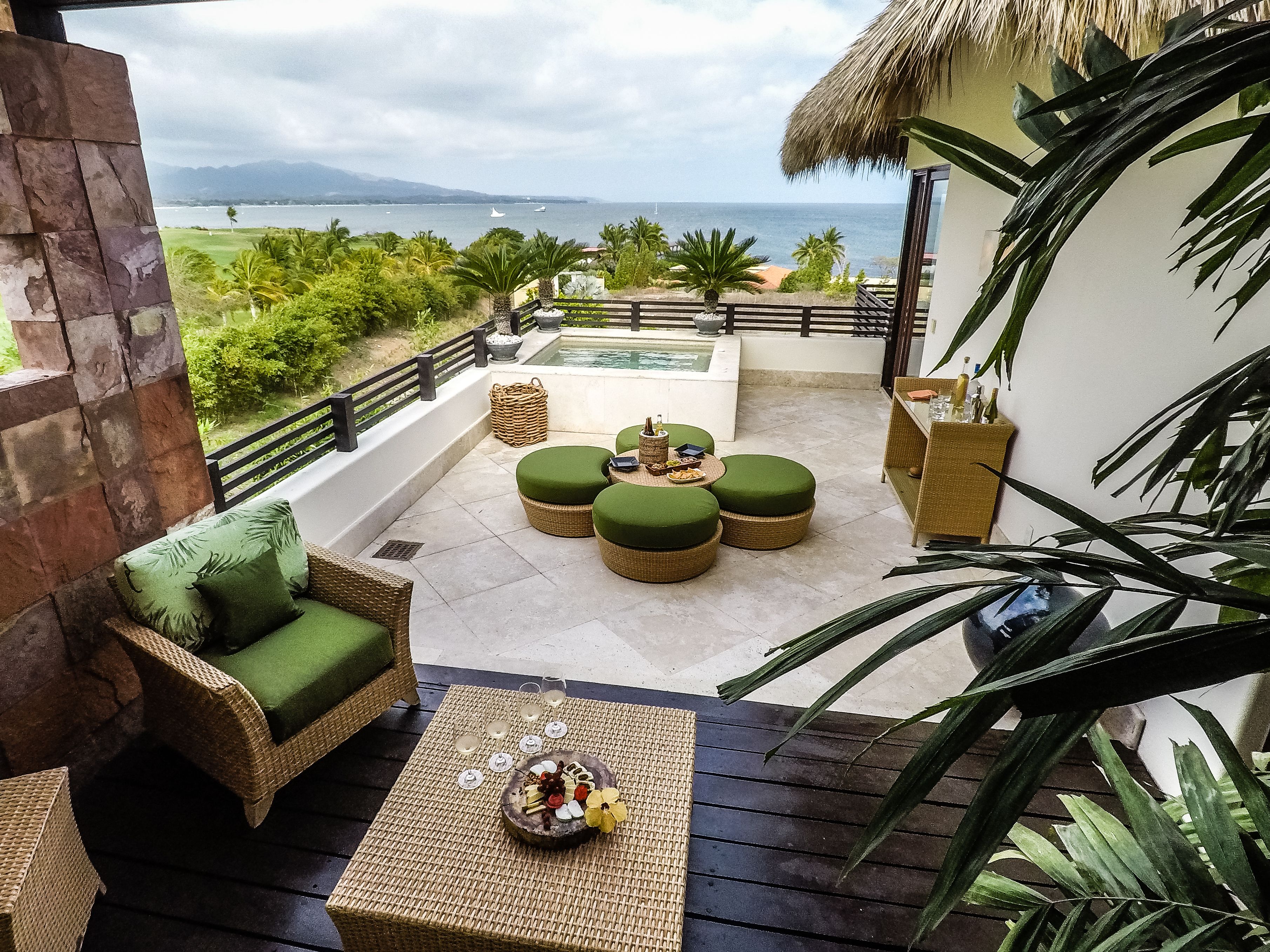 Exclusive Villa, 3 Bedrooms | Terrace/patio