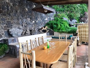 Outdoor dining - Lake Atitlán - Lake House AT001 (Santiago Atitlán)