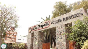 Entrada de la propiedad