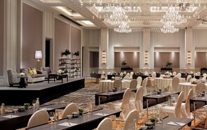 Banquet hall - Rosewood Yangon (Yangon)