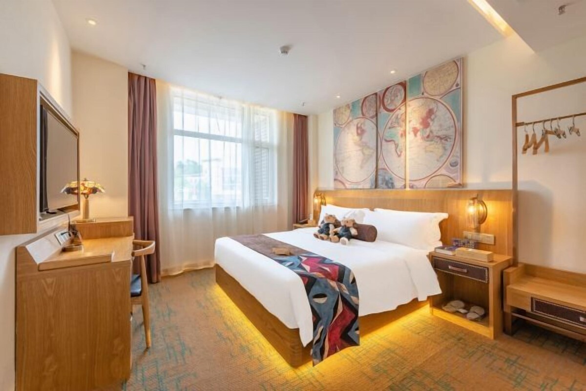 Feifan Zhexiong Double Bed Room