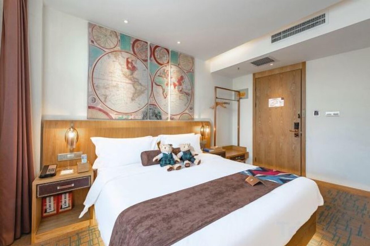 Feifan Zhexiong Double Bed Room