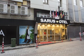 Property entrance - Seyhan Sarus Otel (Adana)