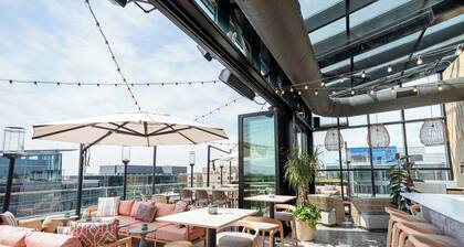 Moxy Washington DC Downtown