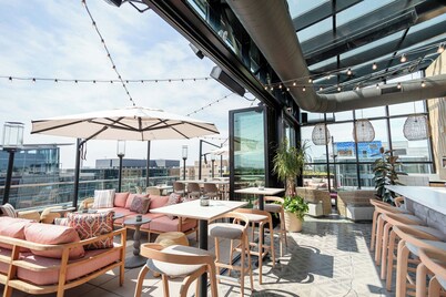 Moxy Washington DC Downtown