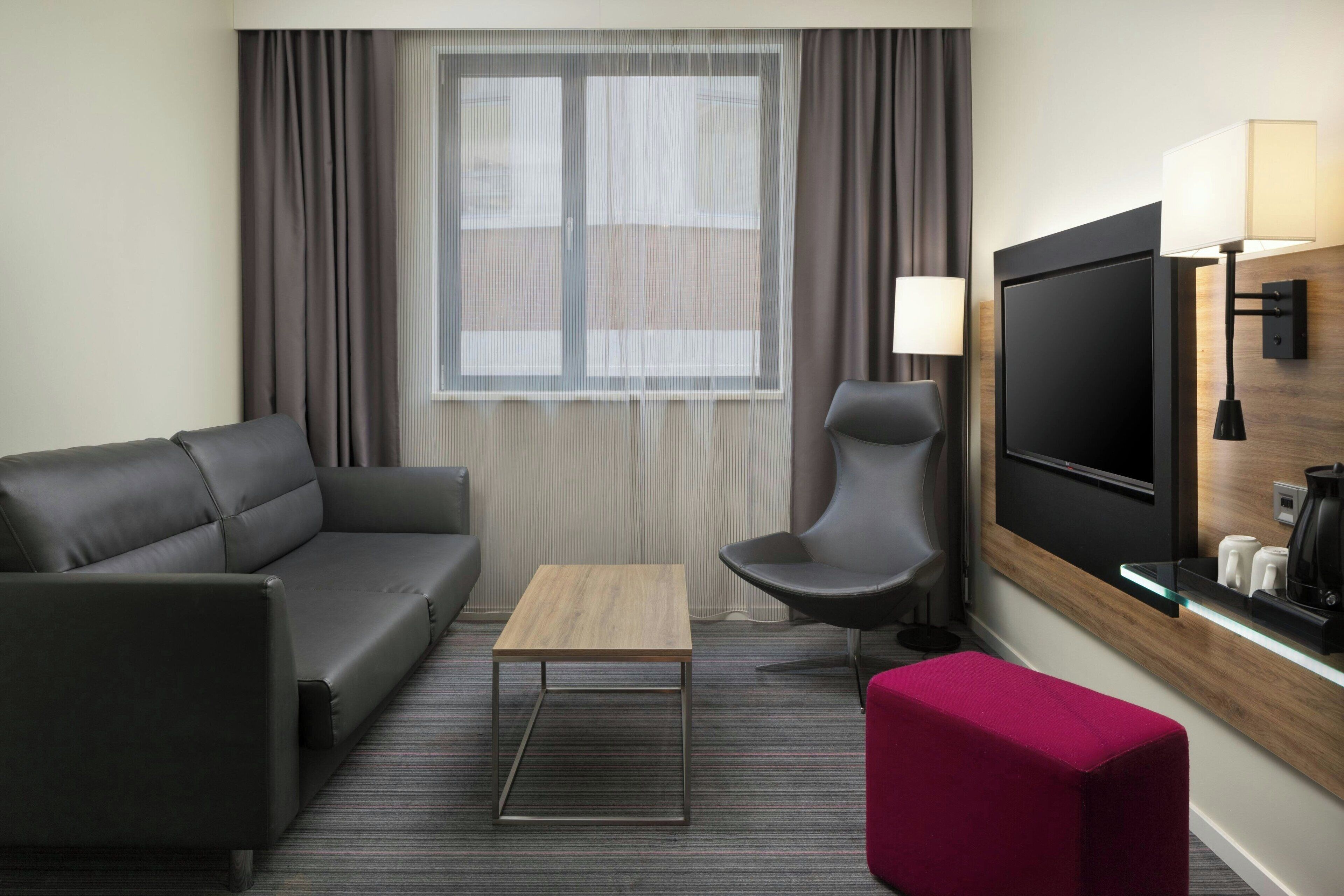 family room, 1 queen bed with sofa bed, non smoking | living room | 42-inch lcd tv with satellite channels, tv