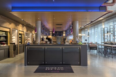 格拉斯哥商人城 Moxy 酒店