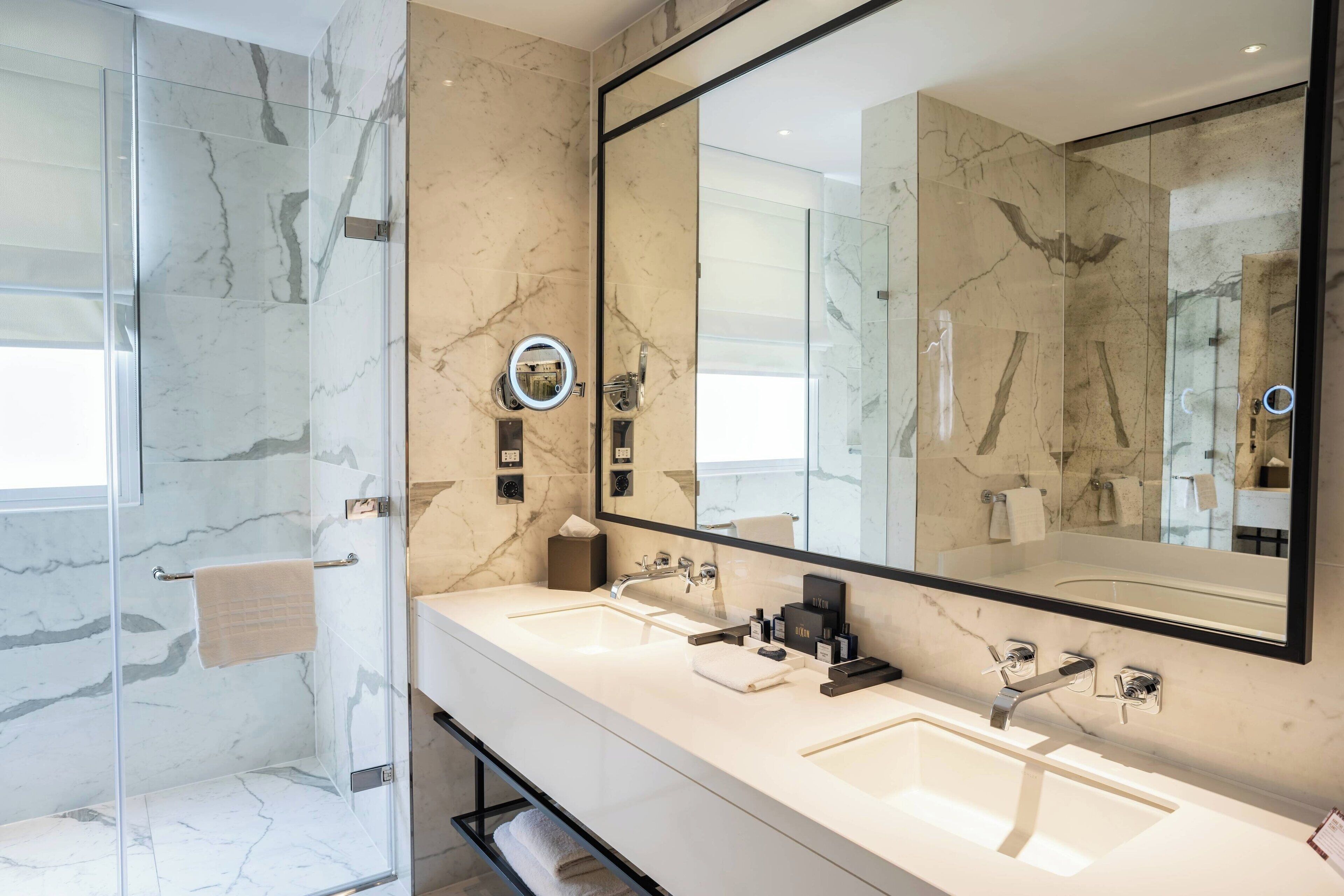 shower, free toiletries, hair dryer, slippers