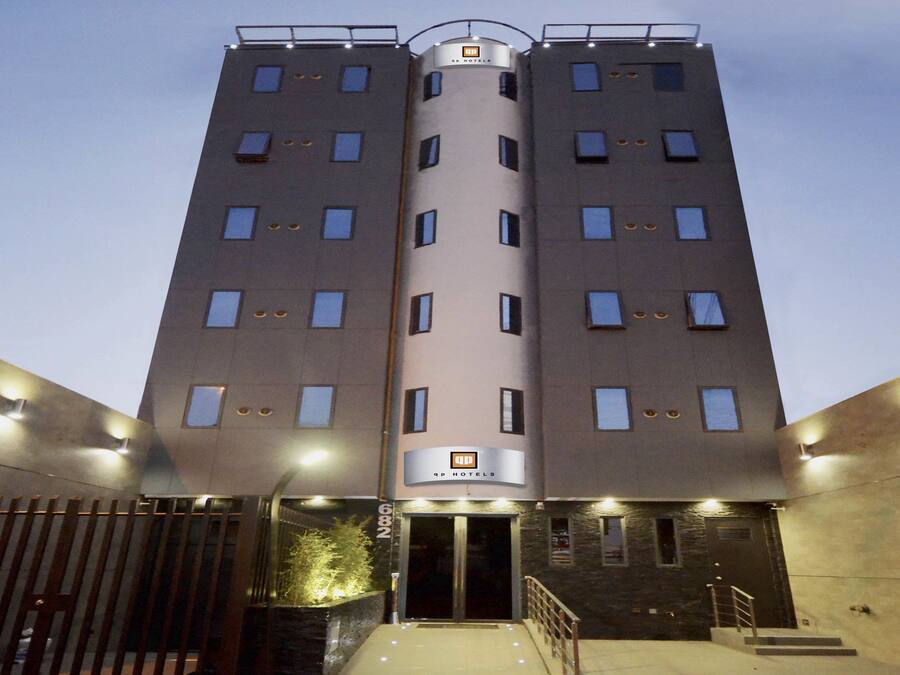 Fachada da propriedade