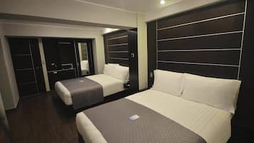 Chambre Standard, 2 grands lits