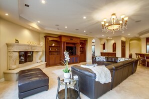 Premium Villa, Multiple Beds, Private Pool, Ocean View | Living room | Flat-screen TV - Tropical 5BR La Jolla Retreat by NamaStay (La Jolla)