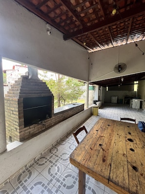 Área de parrillas y picnic