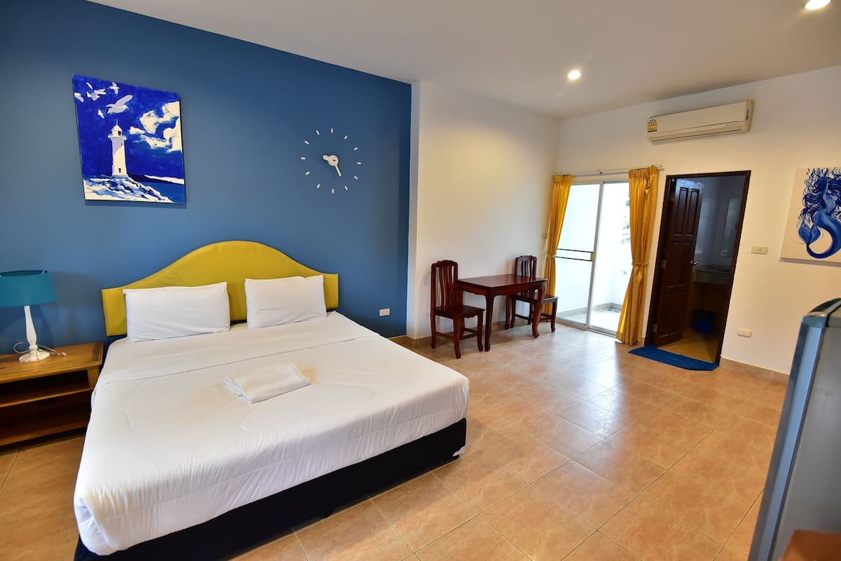 Standard Double or Twin Room | Desk, free WiFi, bed sheets