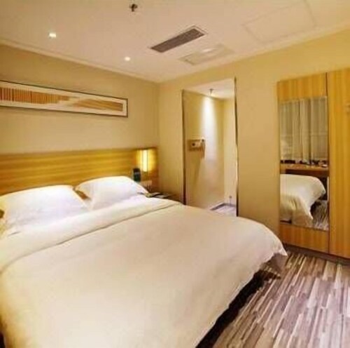 City Express Hotel