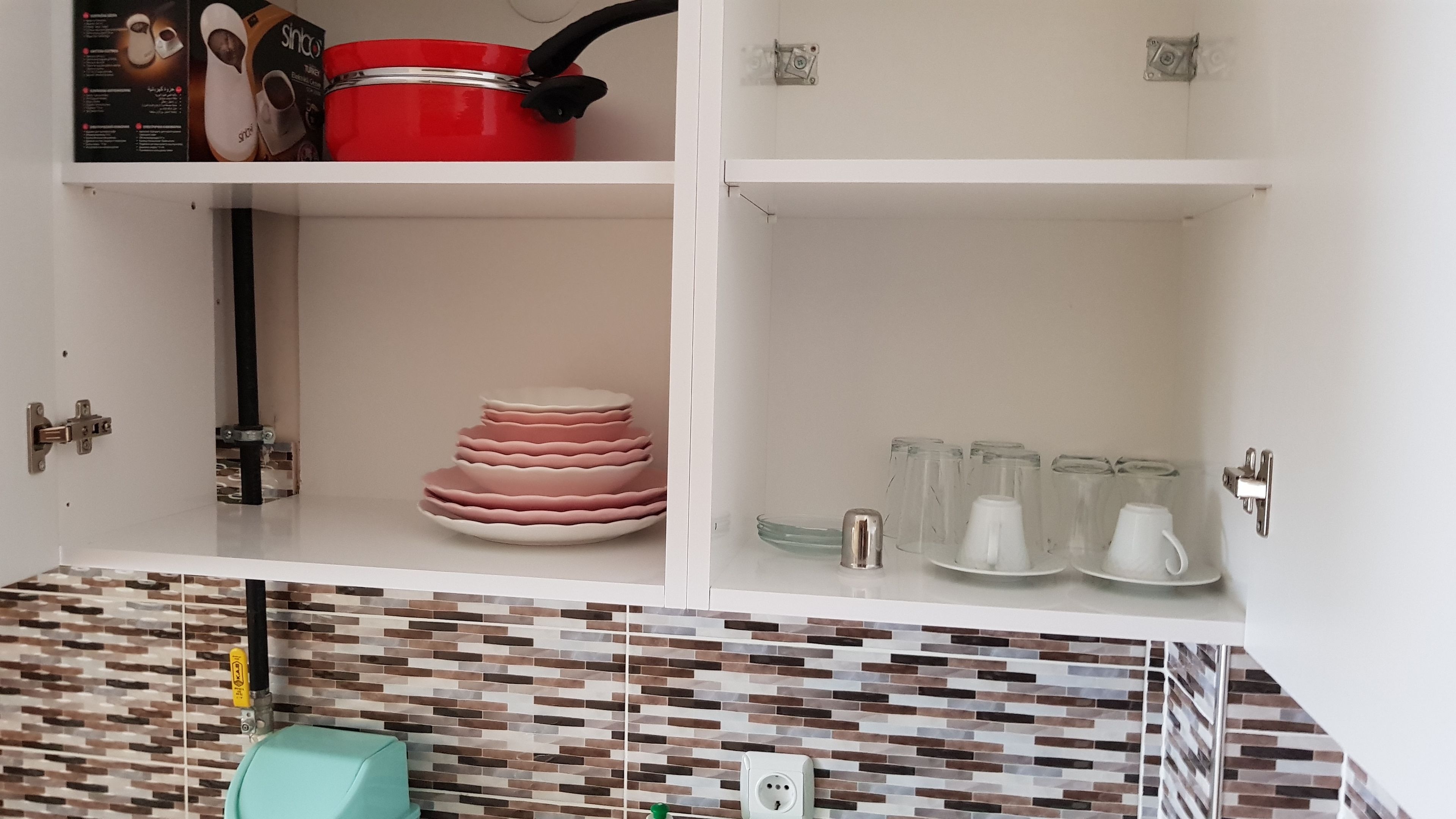 Luksushuoneisto | Yksityinen keittiö | Jääkaappi, keittoastiat/astiat/ruokailuvälineet