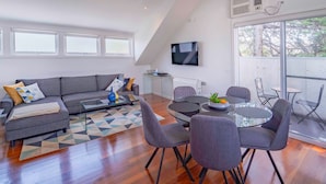 Interior detail - Bayview (Williamstown)