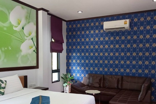 Superior Double Room with Balcony | In-room safe, blackout drapes, free WiFi