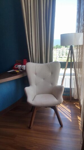 Minibar, in-room safe, desk, blackout curtains