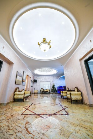 Lobby sitting area - Hotel Zepter Palace (Banja Luka)