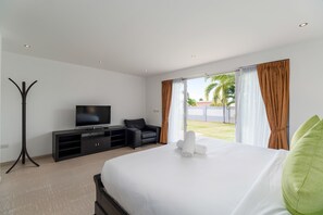 Luxury Villa - Sunset View Luxury Pool Villa (Pattaya)