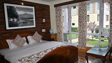 Premium Villa | Egyptian cotton sheets, premium bedding, down duvets