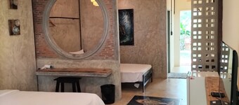 Baan Hotelier Resort