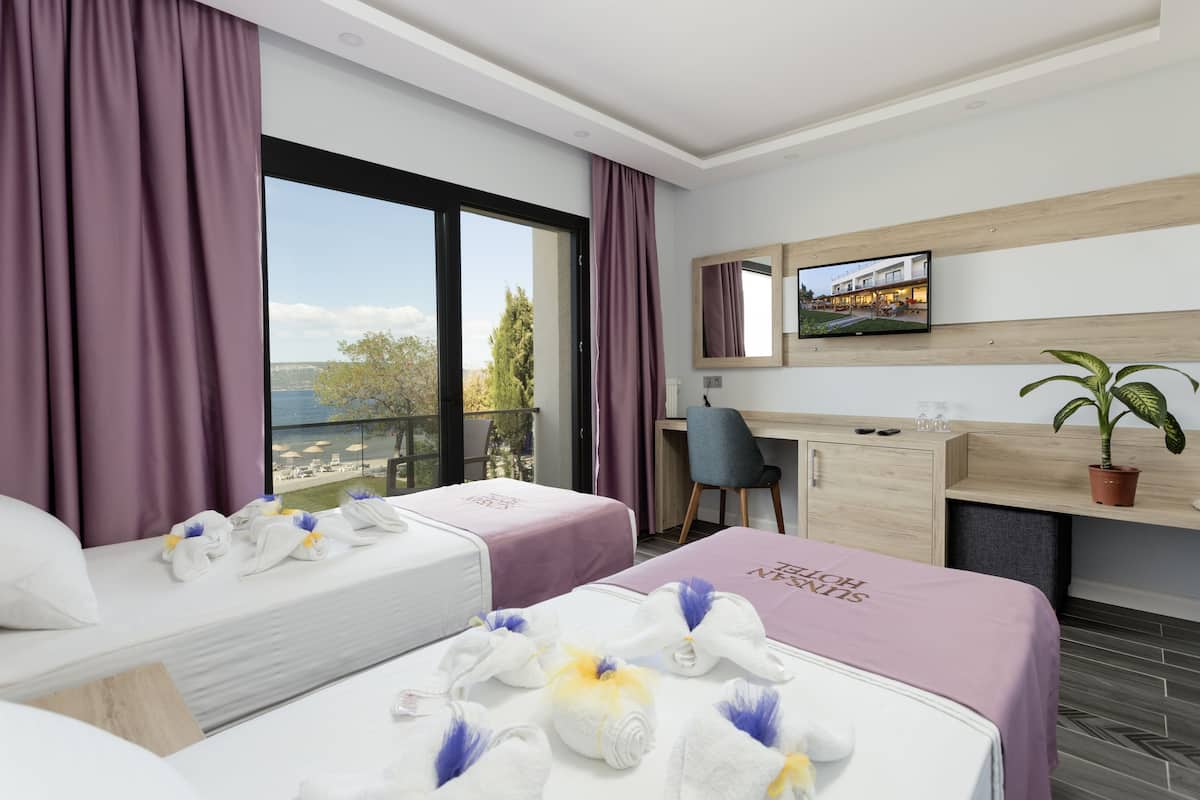 1 bedroom, in-room safe, desk, soundproofing