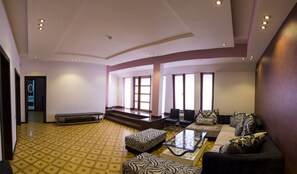 Deluxe Room, 1 Bedroom | Room amenity - Grand Hills Hotel (Yerevan)