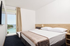 Family Triple Room, Balcony, Sea View