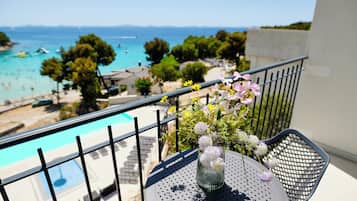 Double/Twin Room with Sea View and Balcony | Balcony