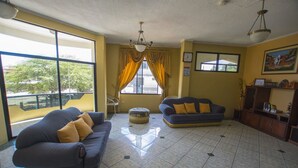 Lobby - Hostal Andry (Puerto Baquerizo Moreno)