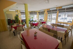 Dagelijks uitgebreid ontbijt inbegrepen