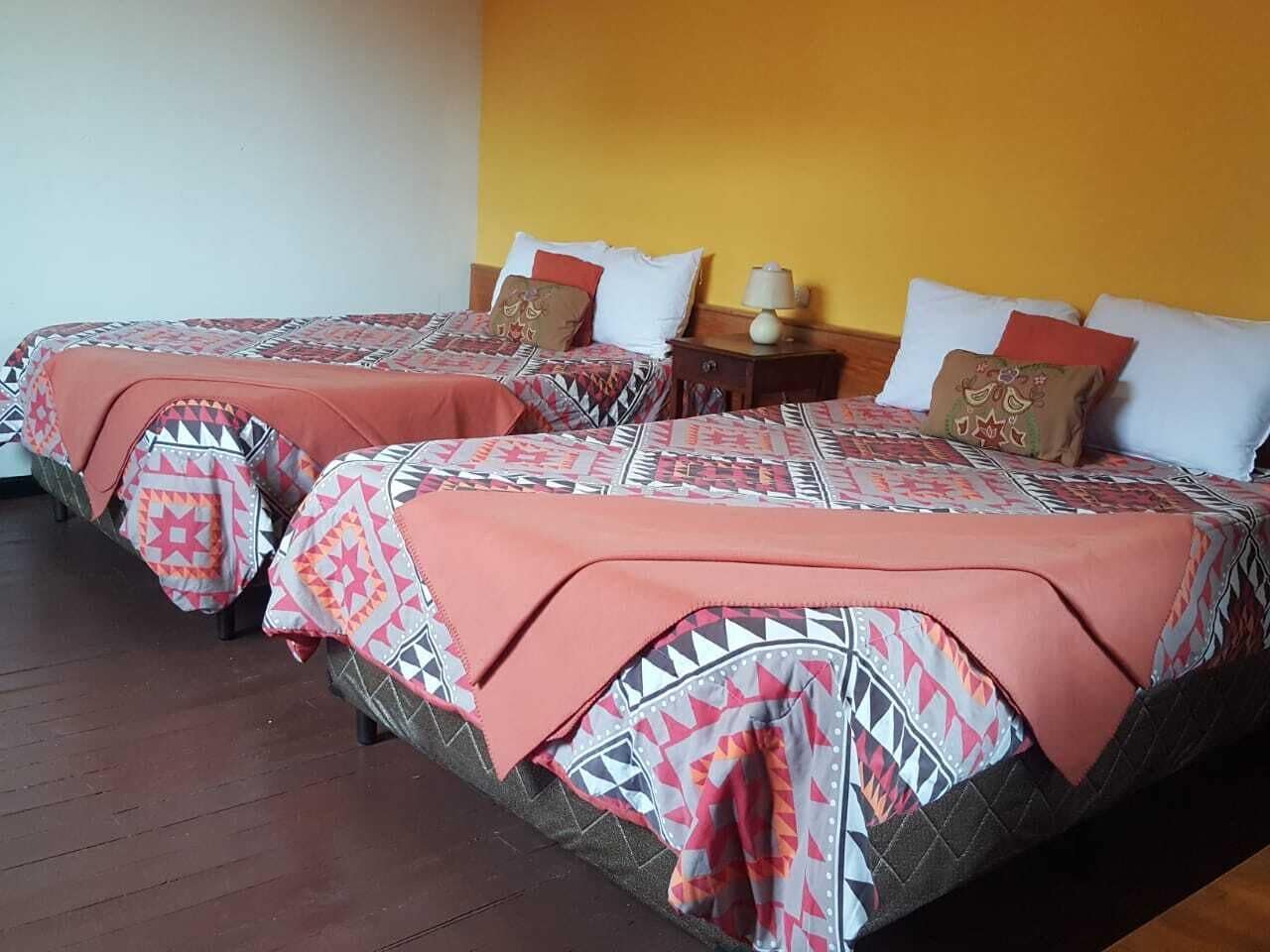 Décoration personnalisée, ameublement personnalisé, Wi-Fi gratuit