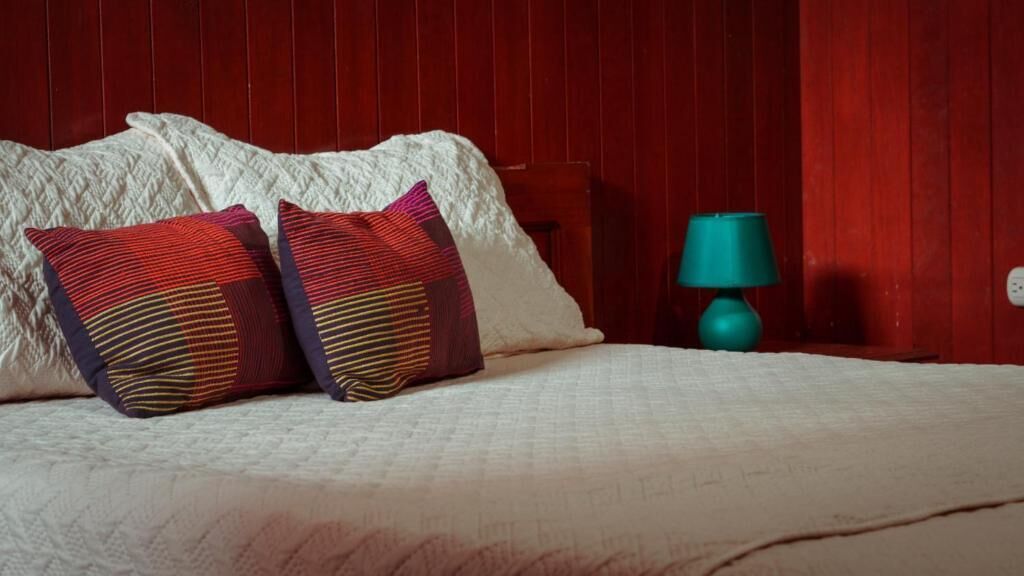 Basic Triple Room, Shared Bathroom | Individually decorated, individually furnished, desk, laptop workspace